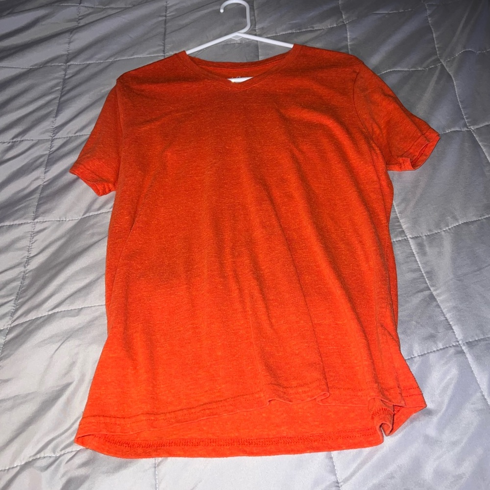 Boys Red Camel T-shirt size large